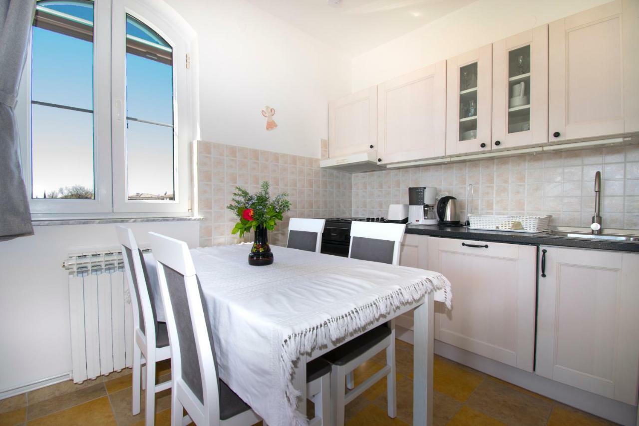 Apartman Mendula Premantura Εξωτερικό φωτογραφία